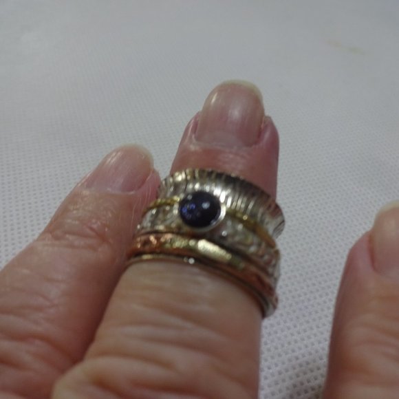 Whimsical "SPINNER RING in SILVER, GOLD & COPPER with BLUE SUNSTONE" Ring - Picture 3 of 3
